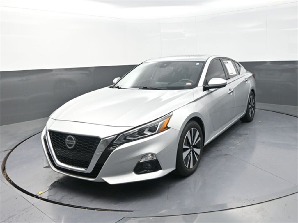 Used 2020 Nissan Altima 2.5 SL Sedan