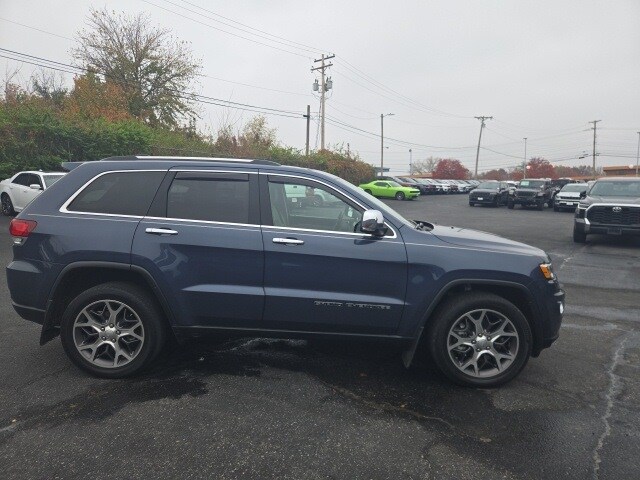 2021 Jeep Grand Cherokee Limited photo 3
