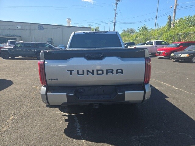 2024 Toyota Tundra Platinum photo 3