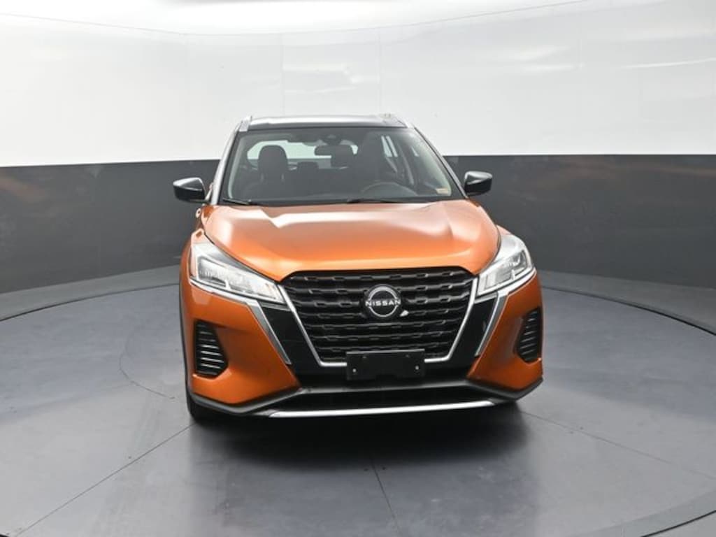 Used 2022 Nissan Kicks SV SUV