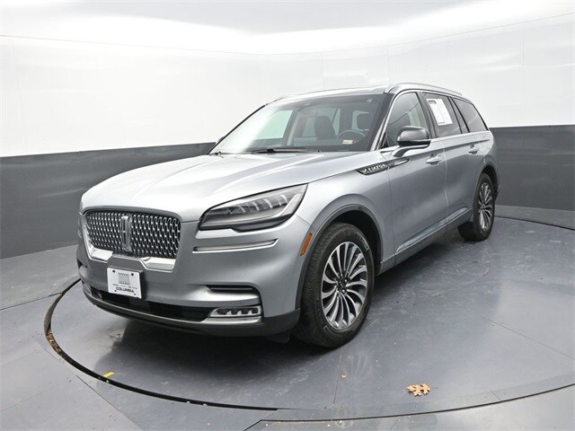2021 Lincoln Aviator Reserve photo 3