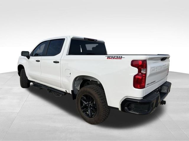 2025 Chevrolet Silverado 1500 Custom Trail Boss photo 3
