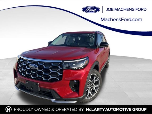 2025 Ford Explorer Platinum's photo