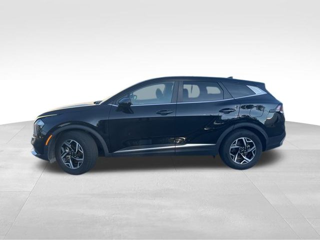2023 Kia Sportage LX photo 2