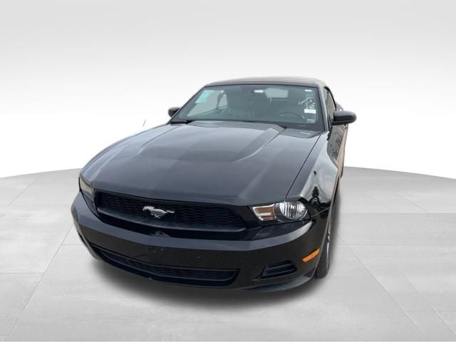 Used 2010 Ford Mustang V6 with VIN 1ZVBP8EN3A5110243 for sale in Columbia, MO