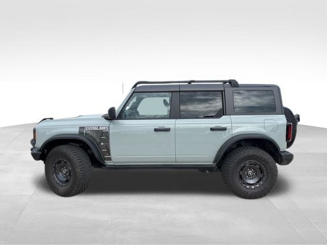 2024 Ford Bronco Everglades photo 3