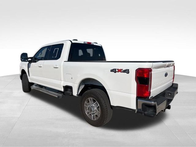 2025 Ford F-250 Lariat photo 4