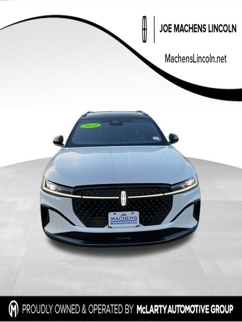 2024 Lincoln Nautilus Reserve's photo