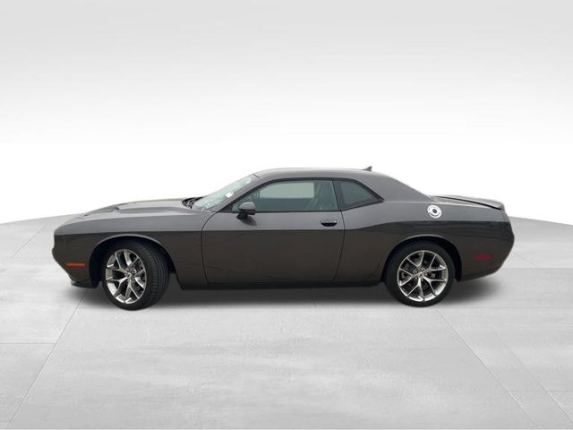2023 Dodge Challenger SXT photo 3