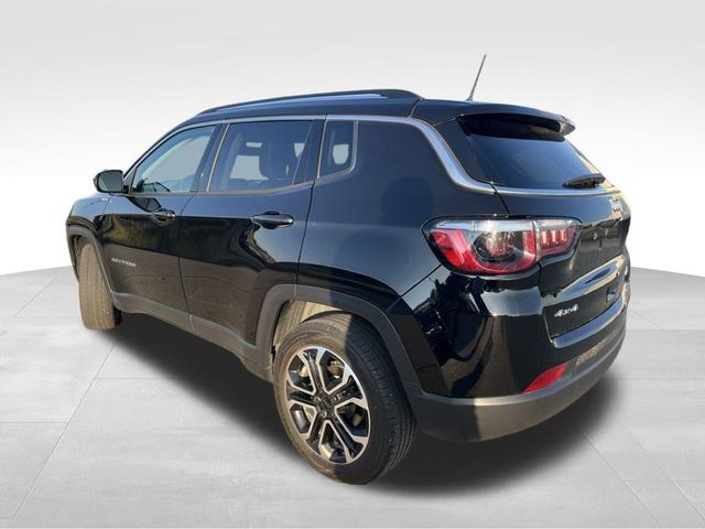 2022 Jeep Compass Limited photo 4