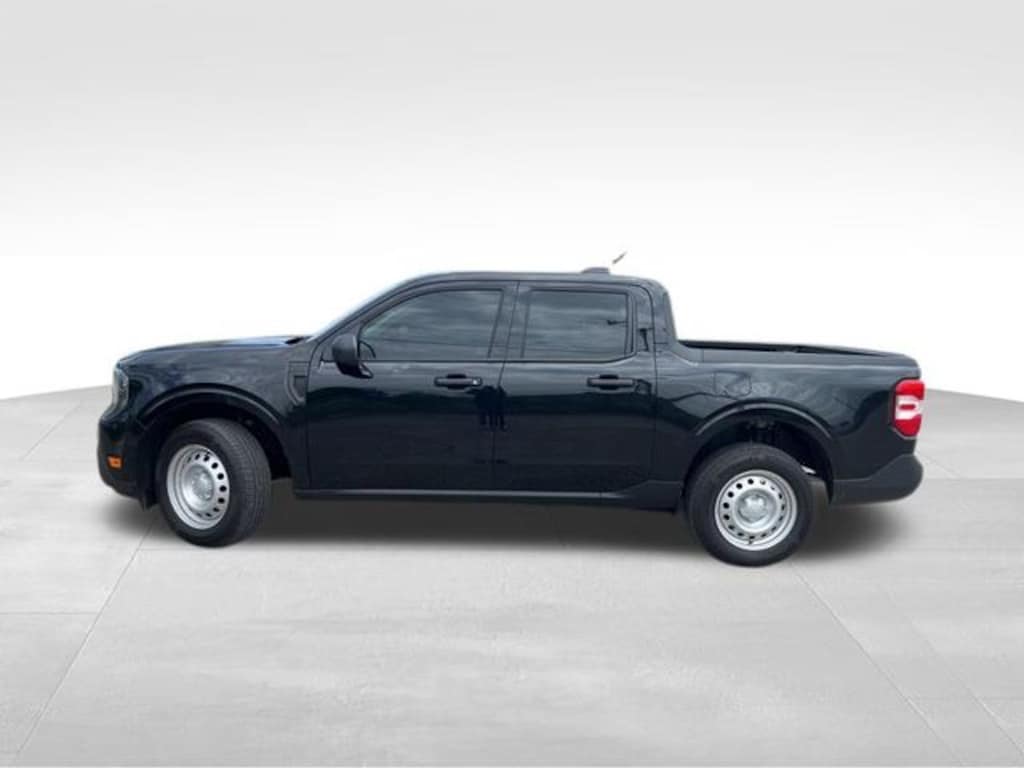 Used 2025 Ford Maverick XL Truck