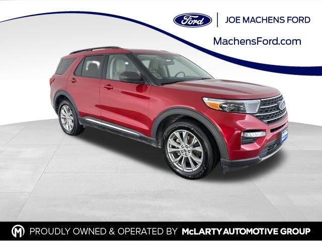 2021 Ford Explorer XLT 4WD's photo
