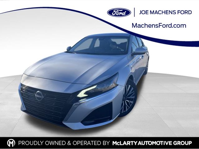 2023 Nissan Altima SV