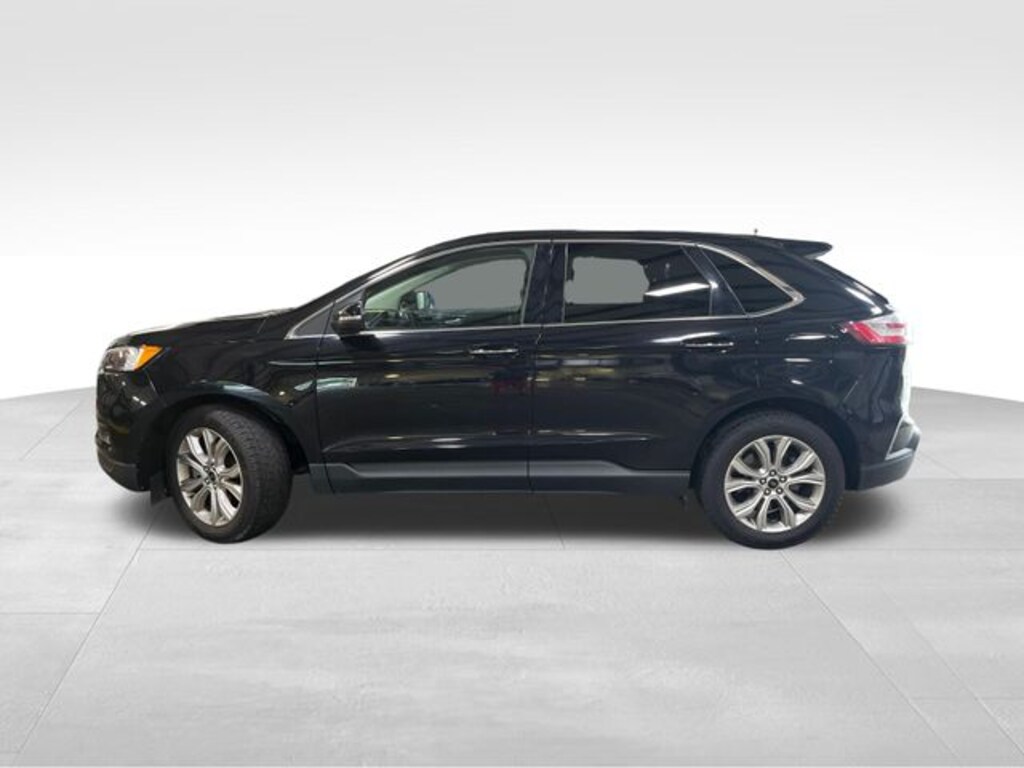 Used 2024 Ford Edge Titanium SUV