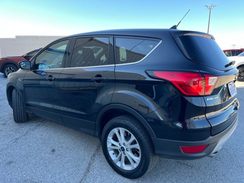 Used 2019 Ford Escape SE SUV