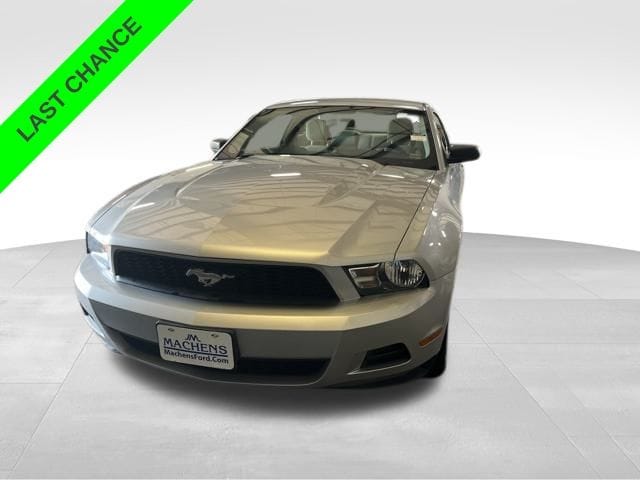 Used 2010 Ford Mustang V6 with VIN 1ZVBP8AN3A5118901 for sale in Columbia, MO