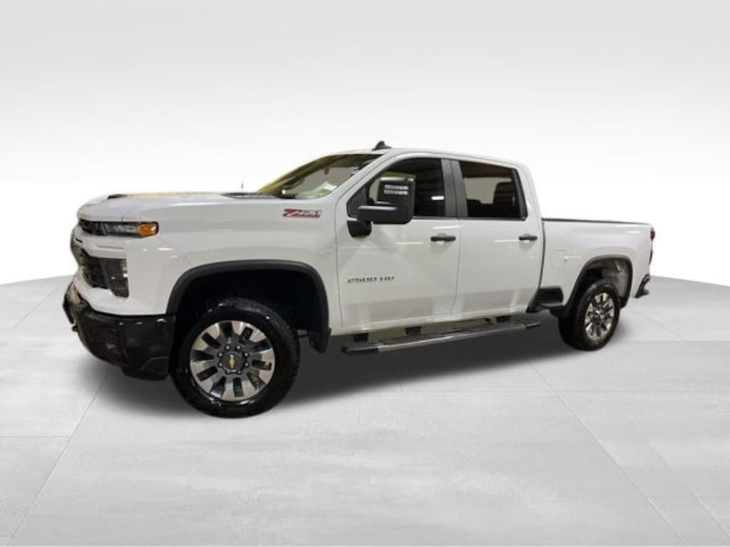 Used 2024 Chevrolet Silverado 2500HD Custom Truck