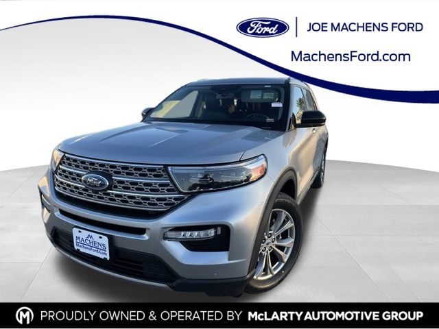 2023 Ford Explorer Limited's photo