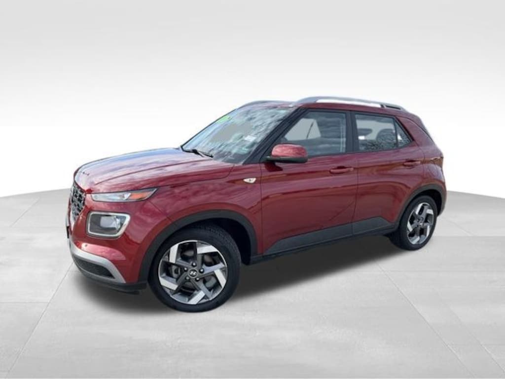 Used 2024 Hyundai Venue SEL SUV