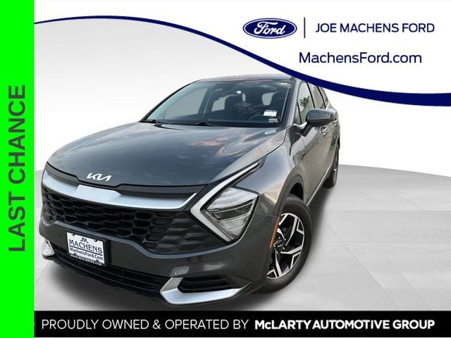 2024 Kia Sportage LX's photo