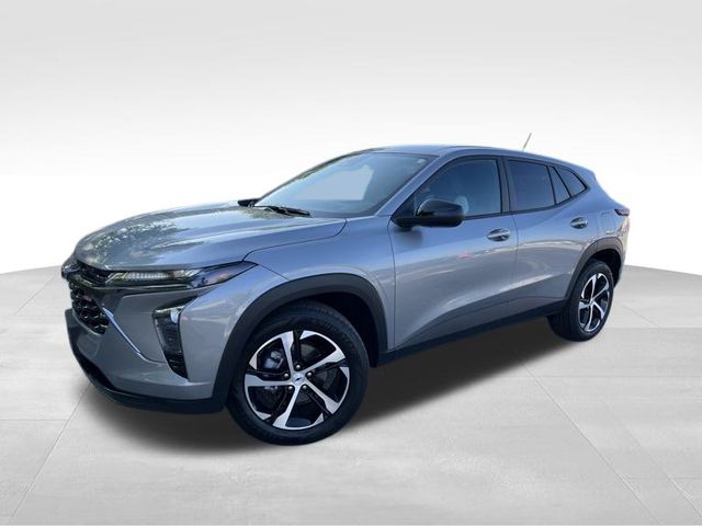 2025 Chevrolet Trax photo 2