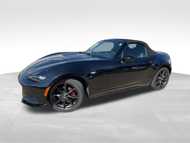 2016 Mazda MX-5 Miata Miata photo 2