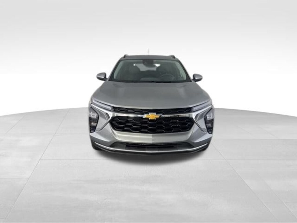 Used 2025 Chevrolet Trax LT SUV