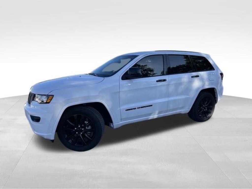 Used 2020 Jeep Grand Cherokee Altitude SUV
