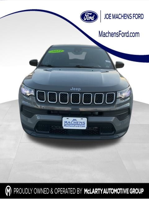 2023 Jeep Compass Sport's photo