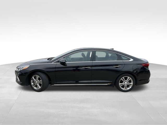 2019 Hyundai Sonata Sport photo 3