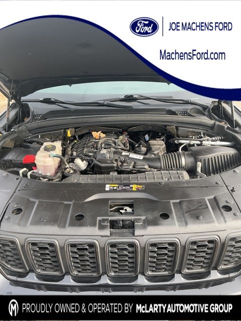 2023 Jeep Grand Cherokee Altitude's photo