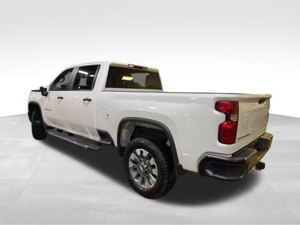 Used 2024 Chevrolet Silverado 2500HD Custom Truck
