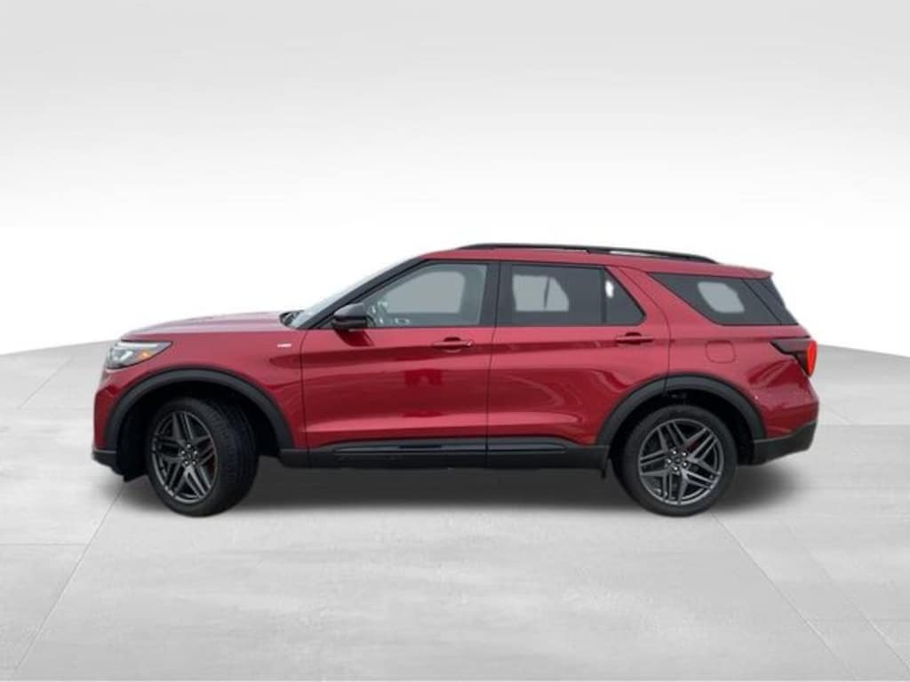 Used 2025 Ford Explorer ST-Line SUV