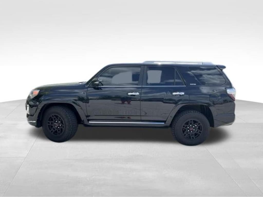 Used 2022 Toyota 4Runner Limited SUV