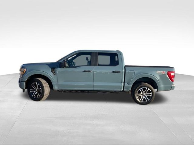 2023 Ford F-150 XL photo 2