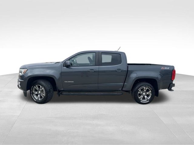 2017 Chevrolet Colorado Z71 photo 3