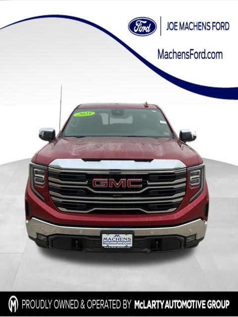 2025 GMC Sierra 1500 SLT's photo