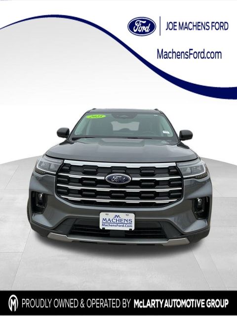 2025 Ford Explorer Active's photo