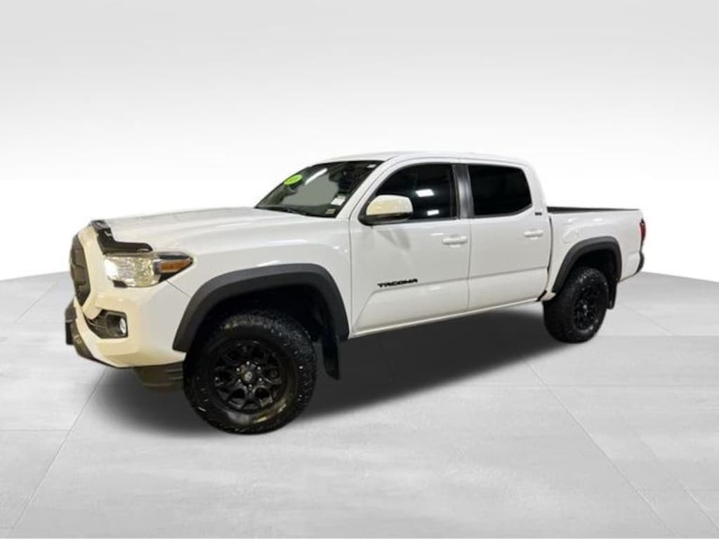 Used 2020 Toyota Tacoma SR5 Truck
