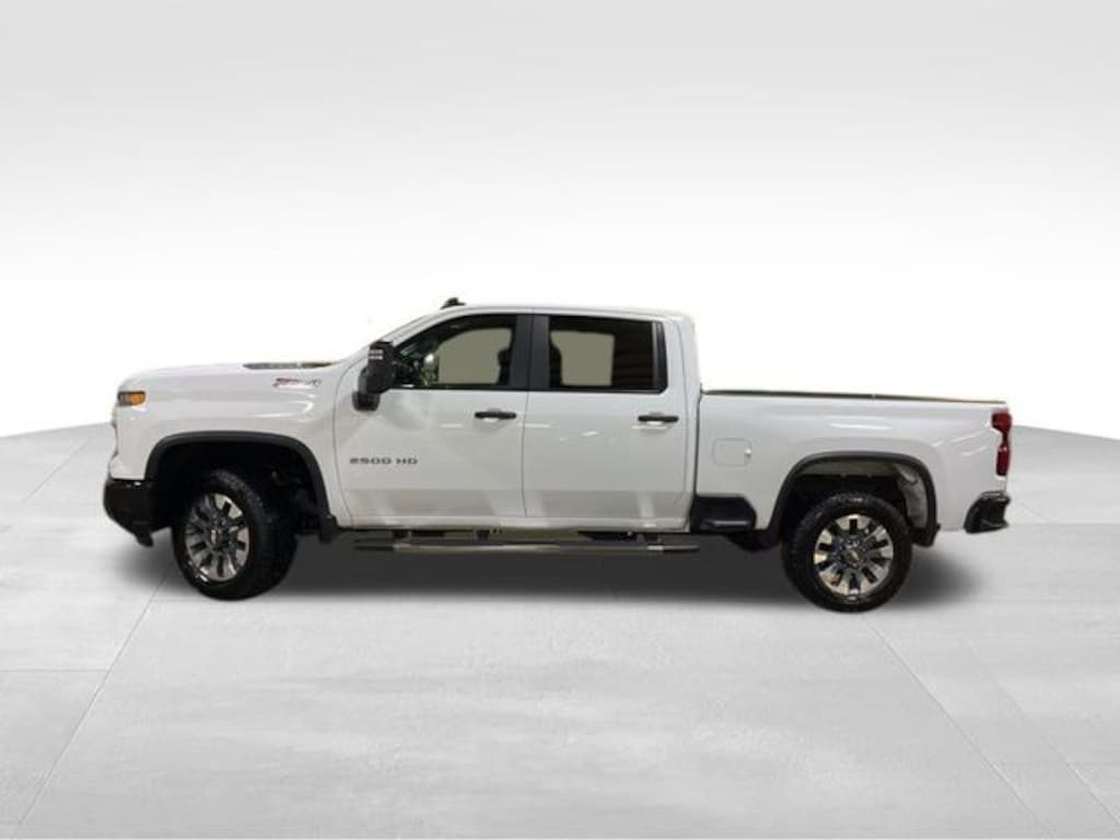 Used 2024 Chevrolet Silverado 2500HD Custom Truck