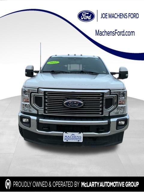 2022 Ford F-350 Super Duty Lariat's photo
