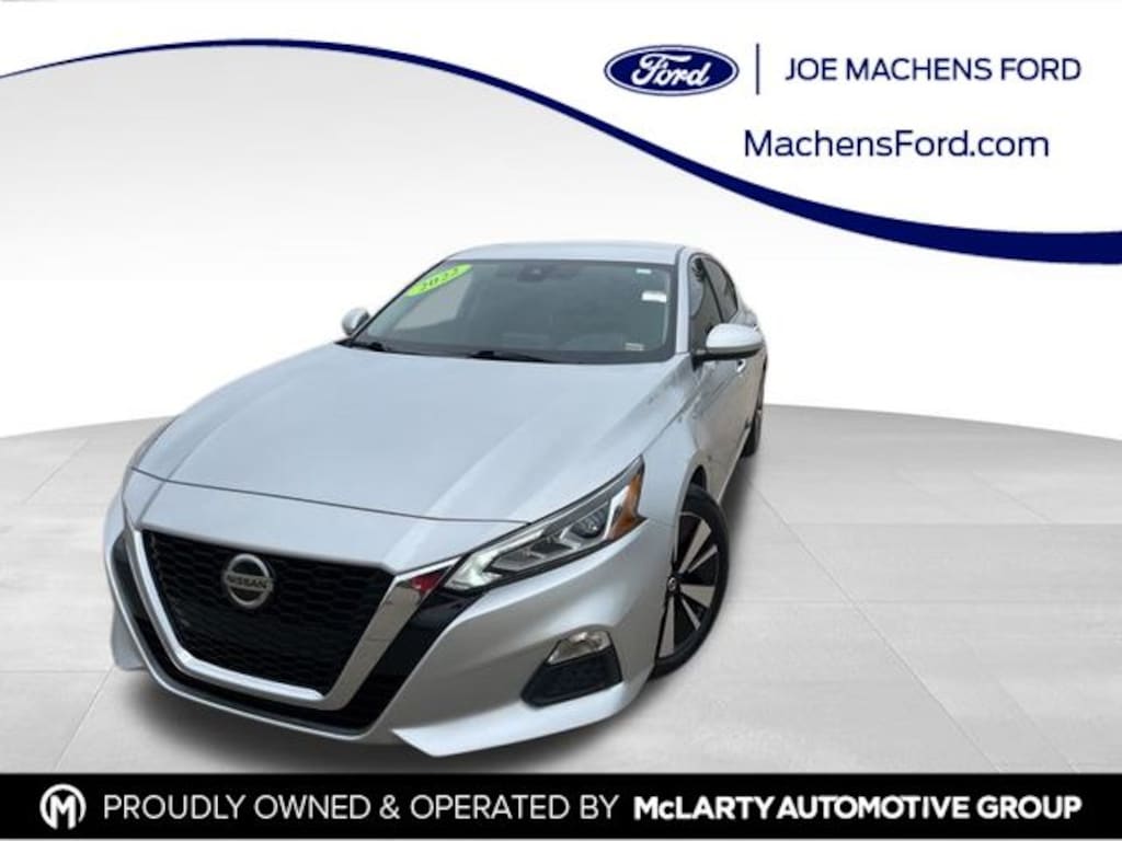 Used 2022 Nissan Altima 2.5 SV Sedan