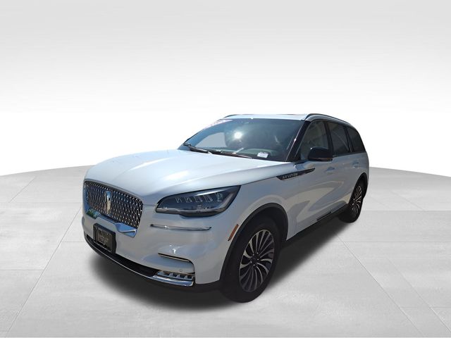 2021 Lincoln Aviator Reserve photo 3