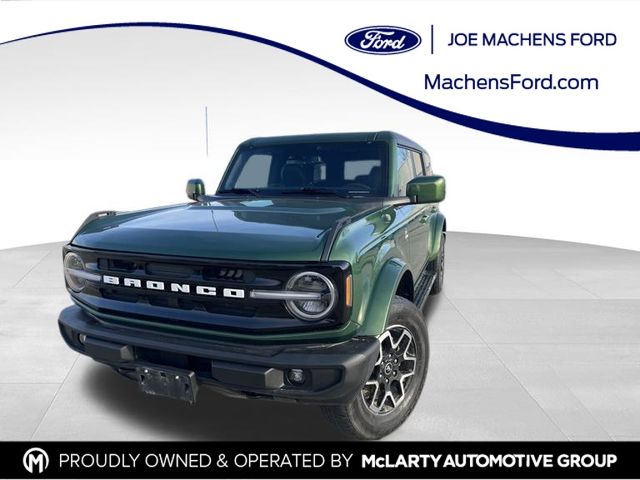 2023 Ford Bronco 4-Door Outer Banks's photo