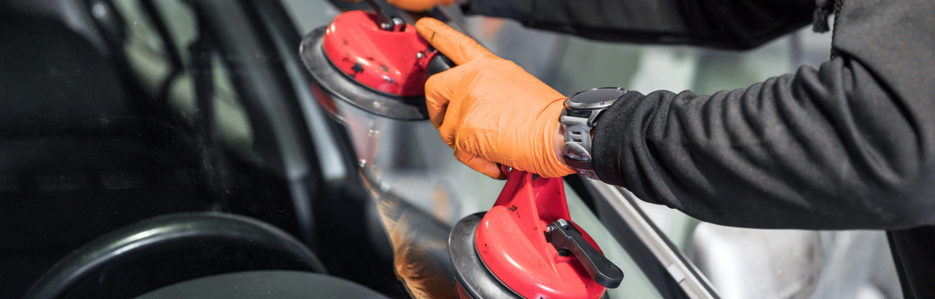 Got a Highway 63 Rock Chip? Why Quick Windshield Repair in Moberly Prevents Winter Cracks 