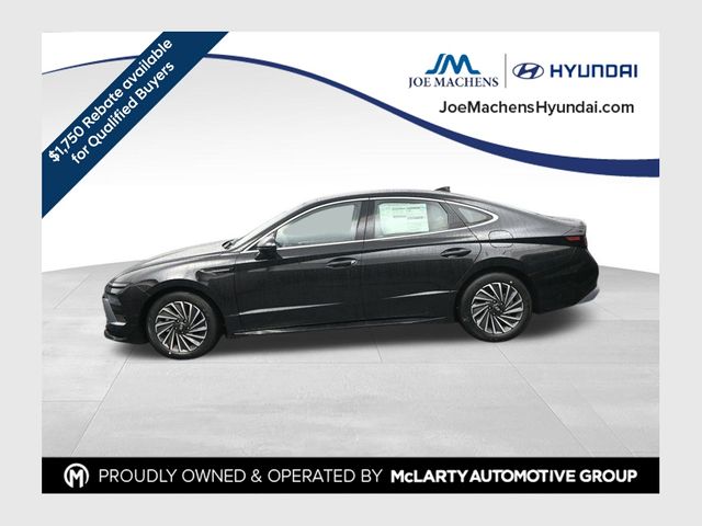 2026 Hyundai Sonata Hybrid Sedan 