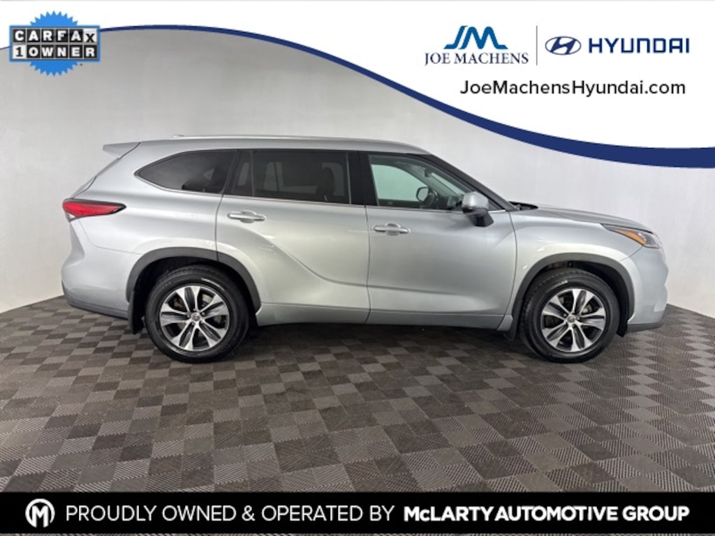 Used 2020 Toyota Highlander XLE SUV