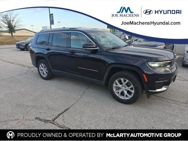 2023 Jeep Grand Cherokee Limited photo 3