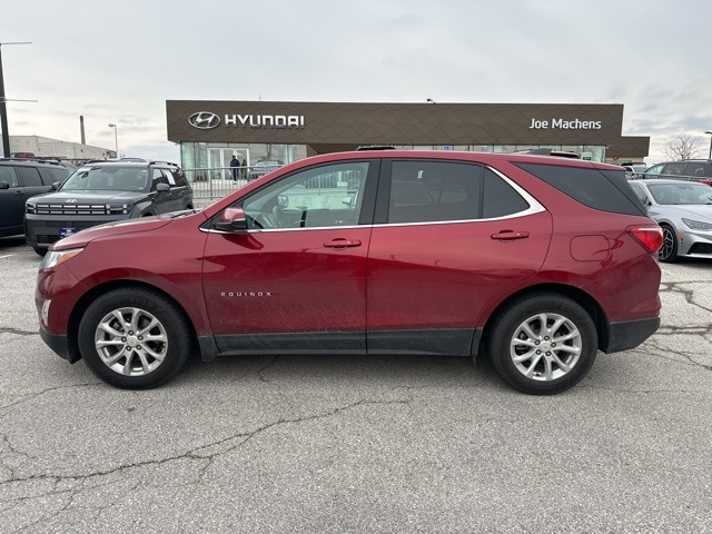 2018 Chevrolet Equinox LT's photo
