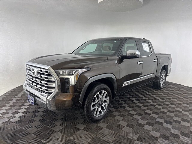 2025 Toyota Tundra 1794 Edition CrewMax photo 3
